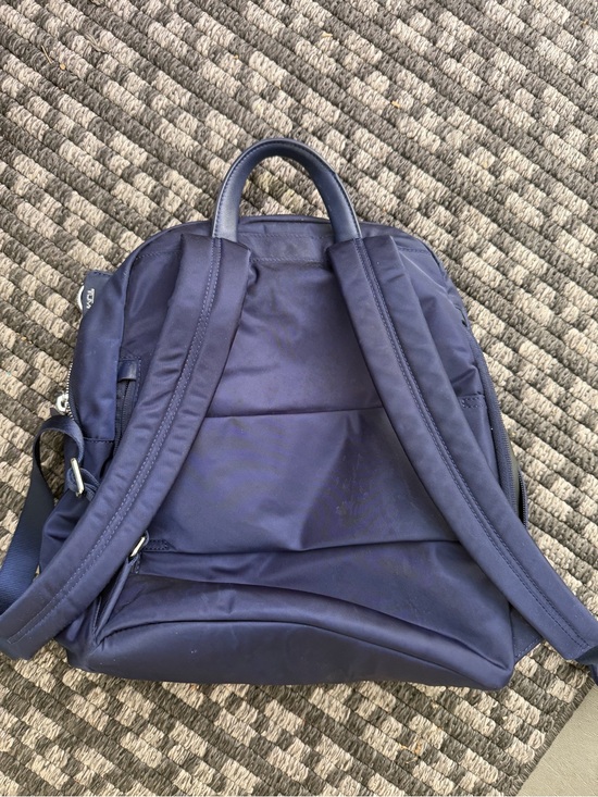 patagonia black hole mini mlc - unisex 30L Louis Vuitton Christopher Pm November liter Mini MLC is Color:Color14